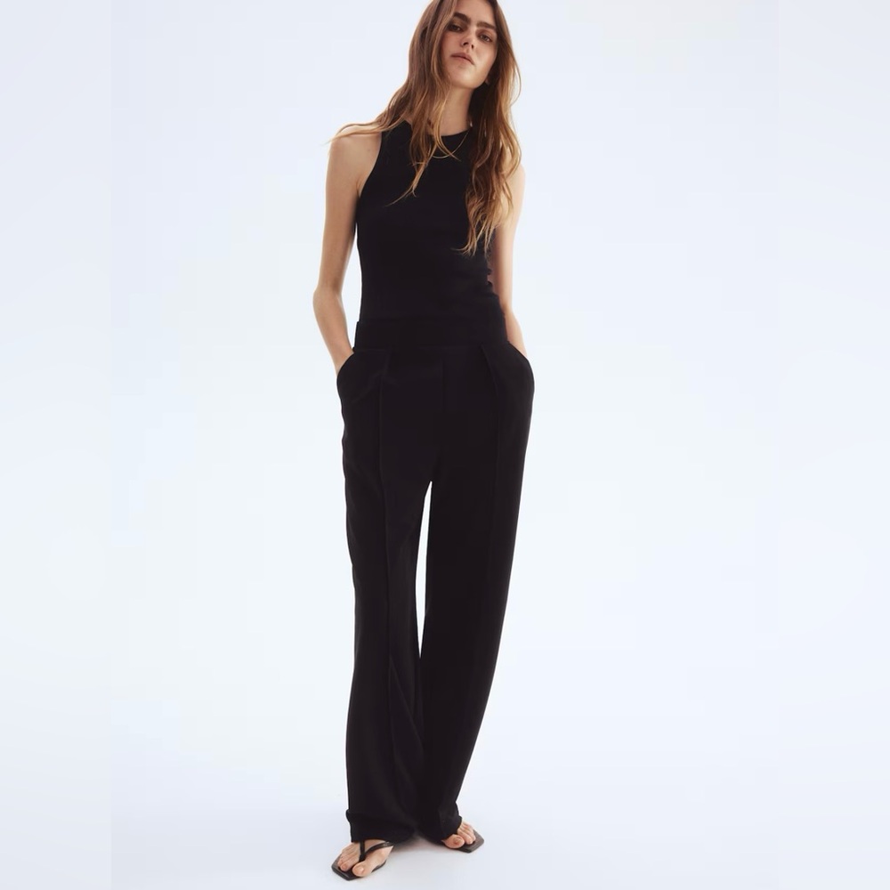 H&M High-Waist Dress Pants in Black Size Small